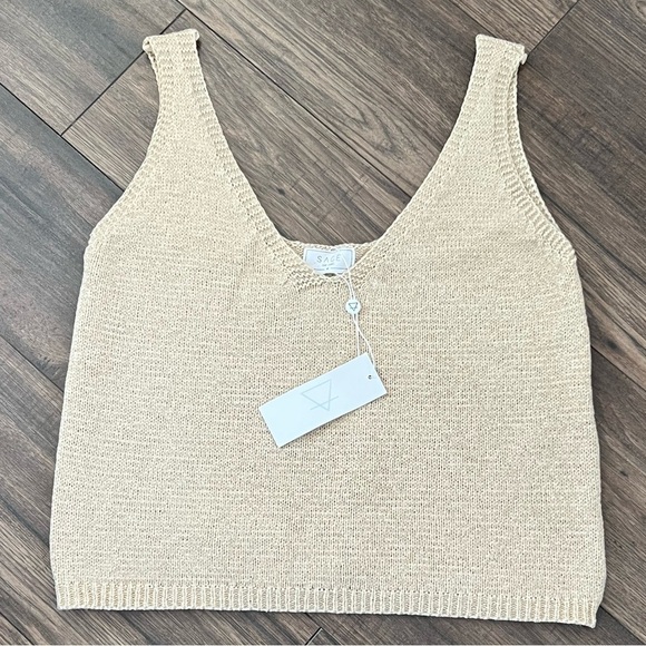 Sage Tops - Sage the Label | M | Sleeveless Knit Crop Tank Top